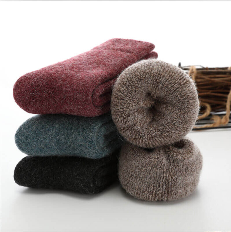 vilnones-moteriskos-ziemines-kojines-41